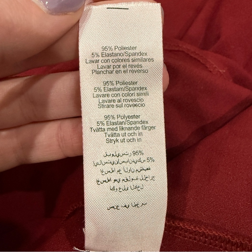 PrettyLittleThings Red Off the Shoulder Long Sleeve Maxi Dress - Picture 8 of 10